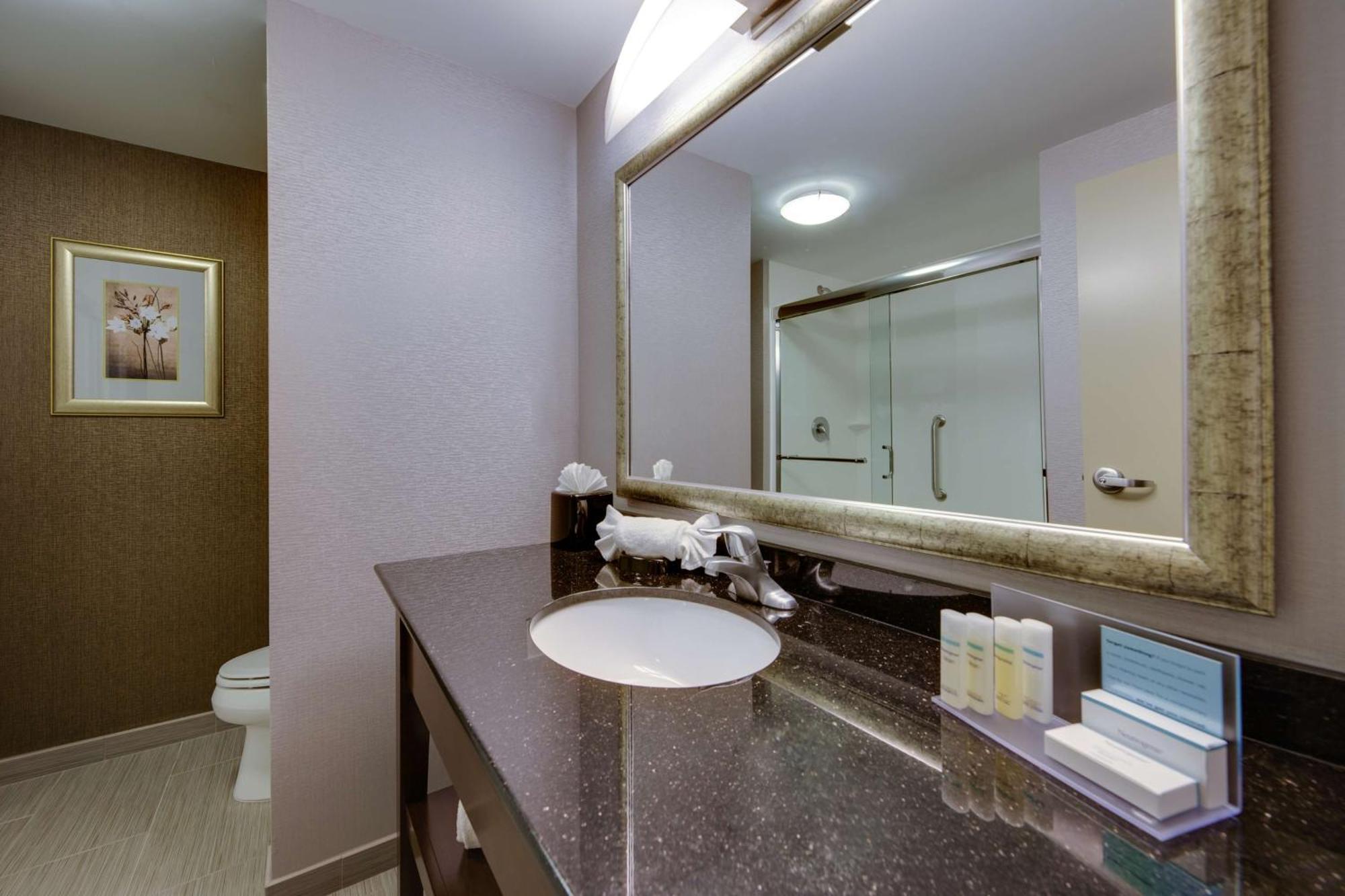 Hampton Inn & Suites Philadelphia/Bensalem Luaran gambar