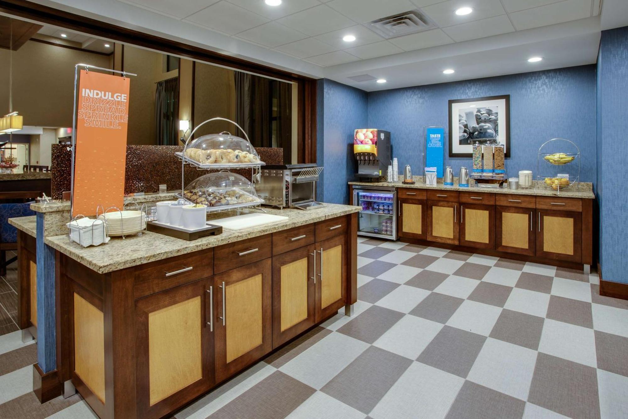 Hampton Inn & Suites Philadelphia/Bensalem Luaran gambar